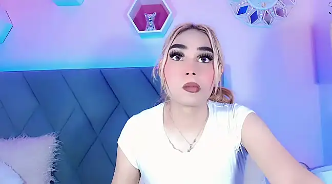 Hallyhott online show from 3, 12, 2024