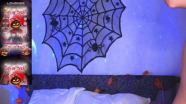 Snapshot of Erotic_Ann chatting on 17, 10, 2025 Erotic Ann online show from 17, 10, 2025