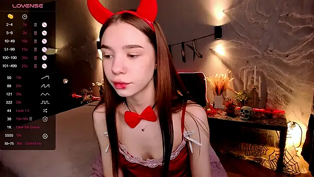 MilliBrown  online show from 24, 10, 2025