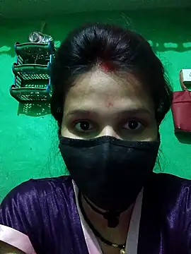 Snapshot of Hoty_girl_143 chatting on 16, 2, 2026 Hoty girl 143 online show from 16, 2, 2026