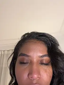 Snapshot of IamCrystal2 chatting on 16, 3, 2026 IamCrystal2 online show from 16, 3, 2026