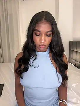 Snapshot of IamCrystal2 chatting on 19, 3, 2026 IamCrystal2 online show from 19, 3, 2026