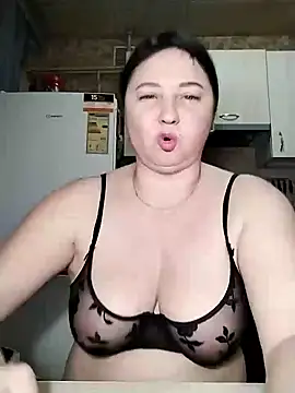 Holly-69 online show from 24, 1, 2025