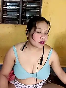 Radhikadavi879 online show from 20, 1, 2025