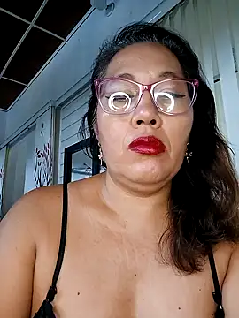 anniecoopeer online show from 25, 1, 2025