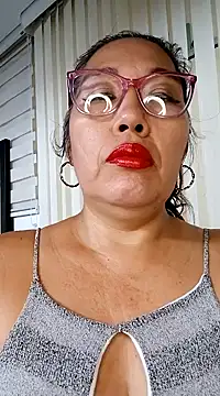 anniecoopeer online show from 28, 1, 2025