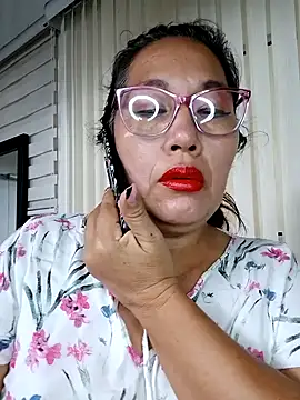 anniecoopeer online show from 30, 1, 2025