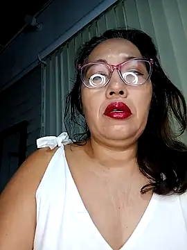anniecoopeer online show from 2, 2, 2025
