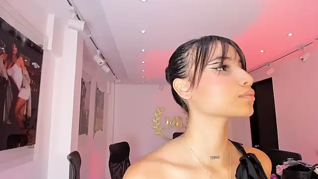 Snapshot of NairobiLee chatting on 23, 10, 2025 NairobiLee online show from 23, 10, 2025