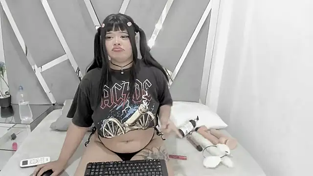 kittyhtx online show from 18, 3, 2025