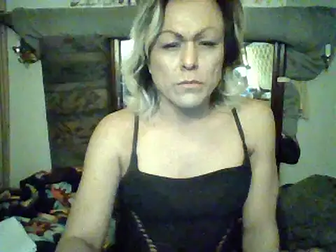 HoneyBdaQueen online show from 14, 2, 2025