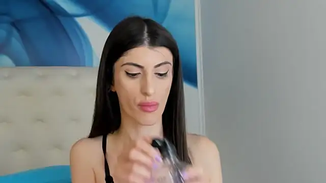 SkinnyDolly online show from 15, 1, 2025