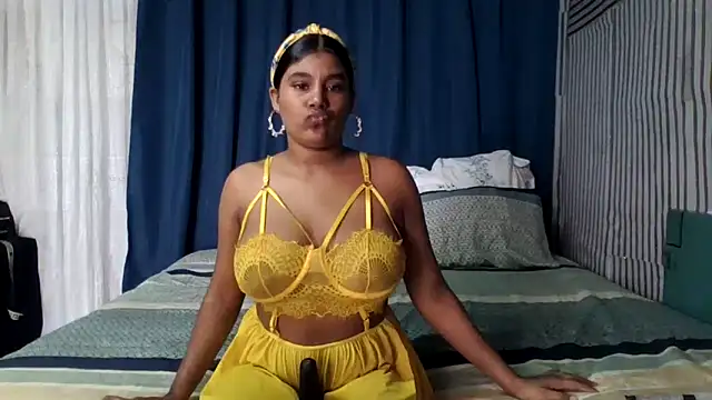 Lilmisskay18 online show from 12, 3, 2026