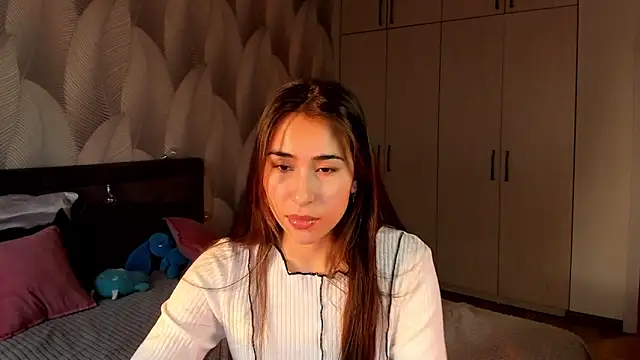 Bambiii bby online show from 1, 11, 2025