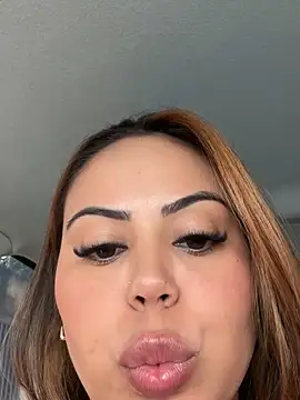 Snapshot of lariic chatting on 16, 3, 2026 lariic online show from 16, 3, 2026