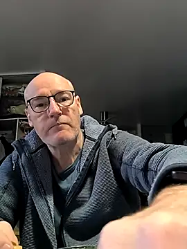 Snapshot of bogland33 chatting on 5, 2, 2026 bogland33 online show from 5, 2, 2026