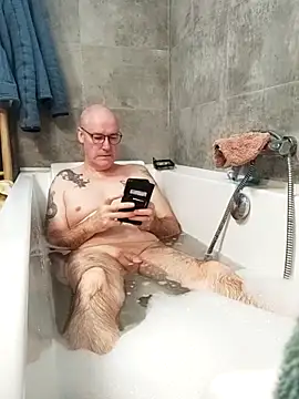 Snapshot of bogland33 chatting on 21, 2, 2026 bogland33 online show from 21, 2, 2026