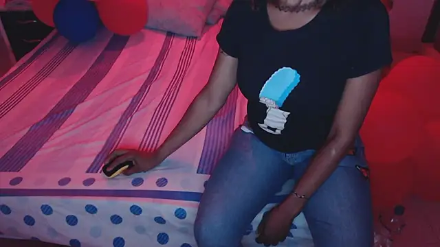 SashaBrianna99 online show from 18, 2, 2025