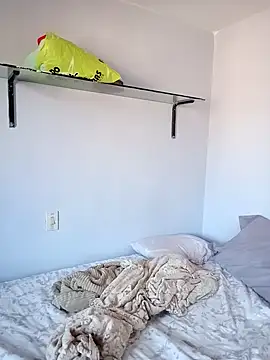 carolina linarez69 online show from 10, 9, 2025