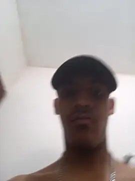 difredis09 online show from 9, 4, 2026