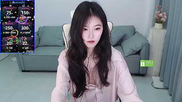 Snapshot of YiJin-a chatting on 2, 3, 2025 YiJin-a online show from 2, 3, 2025