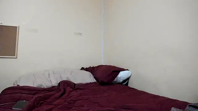 felinebitxx online show from 15, 3, 2026