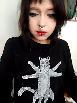 Snapshot of Sweetcatxx chatting on 27, 10, 2025 Sweetcatxx online show from 27, 10, 2025