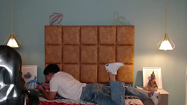 AlejooTwink online show from 15, 1, 2025