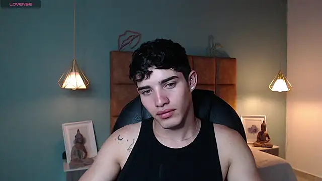 AlejooTwink online show from 13, 2, 2025