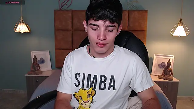 AlejooTwink online show from 20, 2, 2025