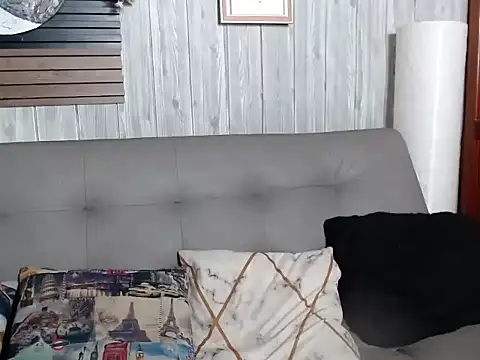 Layla 707 online show from 23, 11, 2025