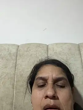 Snapshot of siri_duque chatting on 7, 11, 2025 siri duque online show from 7, 11, 2025