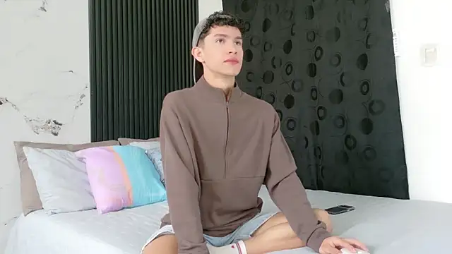 Noah tyler  online show from 4, 2, 2026