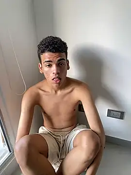 Leo bunny hot online show from 10, 12, 2024