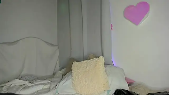 Leo bunny hot online show from 17, 3, 2026