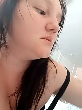 Snapshot of Aria__Dark chatting on 5, 1, 2025 Aria Dark online show from 5, 1, 2025