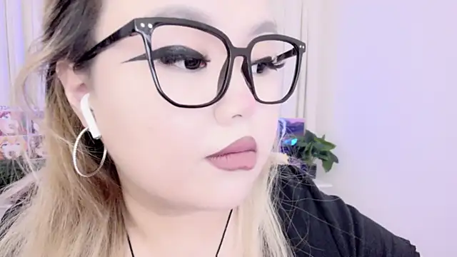 amelia sunlight online show from 20, 3, 2025