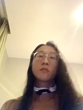 Snapshot of shampoo chatting on 11, 9, 2025 shampoo online show from 11, 9, 2025