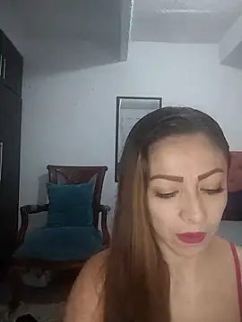 Snapshot of Venus-Wood chatting on 29, 10, 2025 Venus-Wood online show from 29, 10, 2025