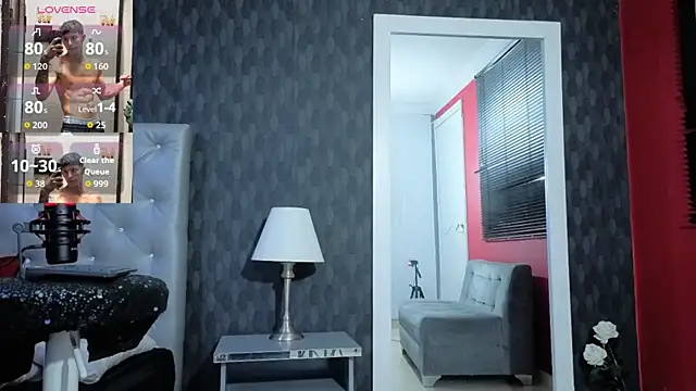 Cristopher23  online show from 10, 9, 2025