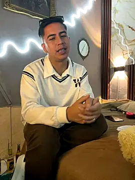 roguer darkk online show from 3, 10, 2025
