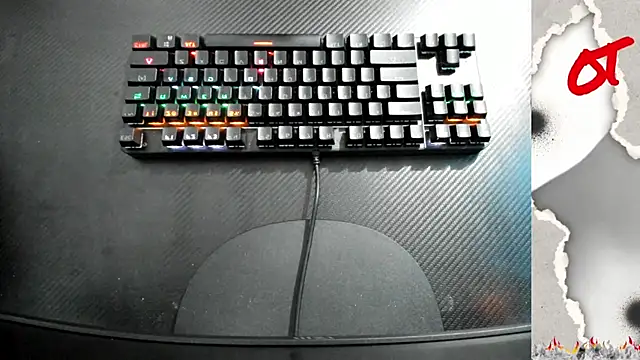 Snapshot of Calihotcaliente277 chatting on 15, 10, 2025 Calihotcaliente277 online show from 15, 10, 2025