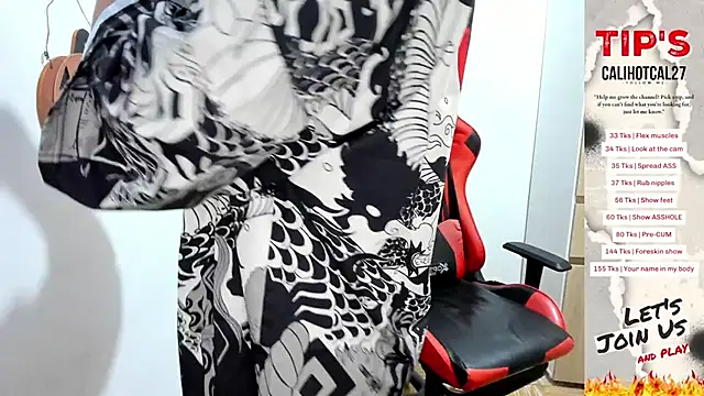 Snapshot of Calihotcaliente277 chatting on 29, 10, 2025 Calihotcaliente277 online show from 29, 10, 2025