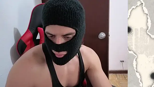 Snapshot of Calihotcaliente277 chatting on 15, 12, 2025 Calihotcaliente277 online show from 15, 12, 2025