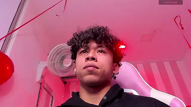 AkazaBoy  online show from 11, 2, 2026