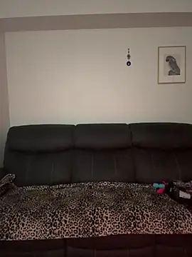 famous indian girl online show from 4, 12, 2025