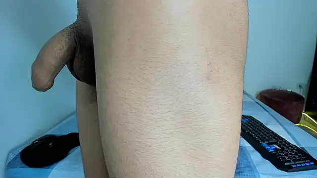 Snapshot of Mark_Lam05 chatting on 10, 1, 2025 Mark Lam05 online show from 10, 1, 2025