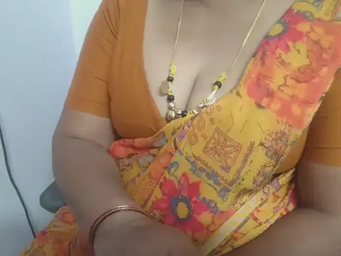 Swathi sexy online show from 19, 12, 2025