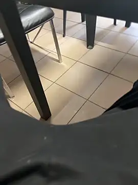 Snapshot of daubine46 chatting on 26, 3, 2026 daubine46 online show from 26, 3, 2026