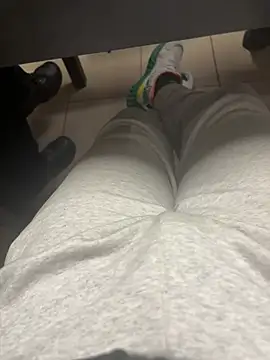 Snapshot of daubine46 chatting on 12, 4, 2026 daubine46 online show from 12, 4, 2026